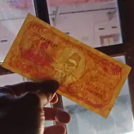 LANGKA 1991 PERAHU LAYAR 100 RUPIAH BANYAK DICARI KOLEKSI UANG KERTAS