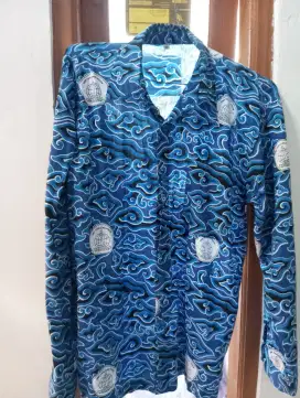 Baju Bekas seragam Batik SMPN Priok