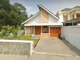 Rumah sangat nyaman kebon agung seyegan lingkungan asri