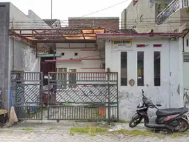 Perum Griya Palem Indah Blok B No 4 Kelurahan Palem Kec Pare Kediri