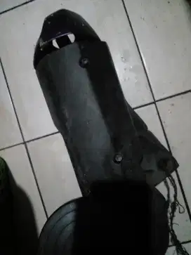 Knalpot yanaha  R15 V3 . Barang bekas