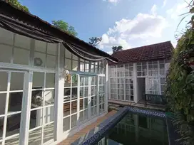 Hunian Etnik Jawa Modern Atap Limasan Lokasi di Klaten, Jawa Tengah