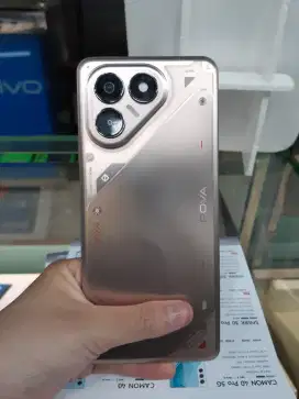 HANDPHONE POVA 7