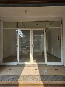 Ruko Grand Galaxy City Boulevard Disewakan Lokasi Strategis