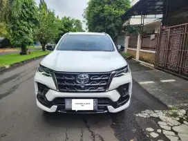 FORTUNER 2.8 GR SPORT AT DIESEL 2022