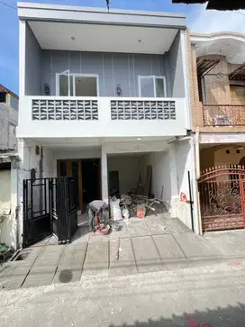 Rumah 2 lantai dekat RS JIH condongcatur area kampus UGM UPN
