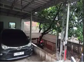Dikontrakan Murah, Rumah Besar di Komplek Bukit Indah Pasanggrahan