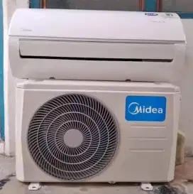Jual ac Midea 1/2 pk R410 lowwat 360 watt kondisi 95% ori semua
