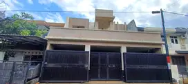 Rumah 2lt 9x20 200m type 4KT Taman Modern Cakung Jakarta Timur