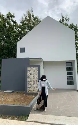 Rumah Tera. Kalisuren, Baru 1 LANTAI + MEZZANINE, Murah Mewah di Bogor