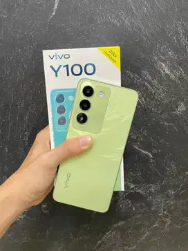 Vivo Y100 8/256 Second Fullset Masih Garansi Panjang