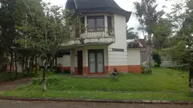 Dijual Villa di KOTA BUNGA