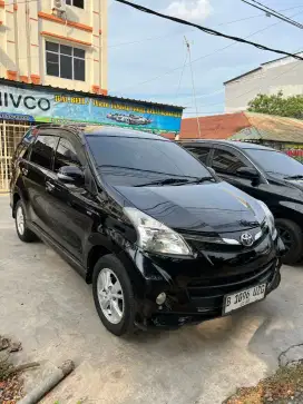 Jual veloz 2012 matic siap pakai