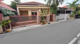 Di jual rumah daerah taruna kemayoran jakarta pusat