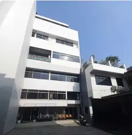 Gedung 5 Lantai Cocok Showroom/Klinik/Kantor/Bank Harga Nego Jak Tim