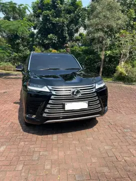 Lexus LX600 7seater 2022 Top Condition