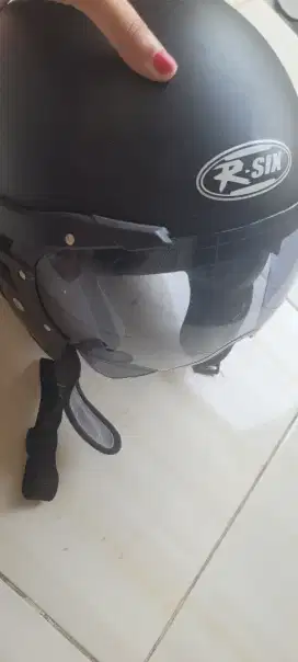 Helm murah dan bagus
