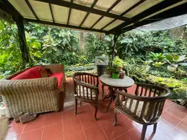 Dijual Rumah murah di pinggir jalan raya kayu putih Pulomas jakarta ti