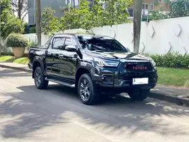 Hilux G double cabin 4x4 mt 2023
