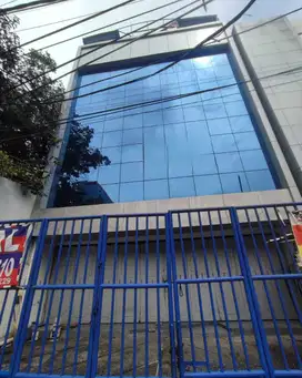 DIJUAL RUKO MURAH  GEDUNG 4.5 LANTAI DI GUNUNG SAHARI RAYA JAKARTA PUS