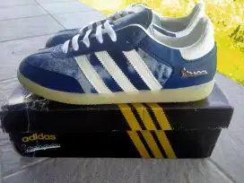 Adidas Samba Vespa Denim sz 44