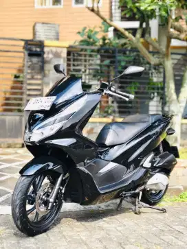 Honda PCX 2019 CBS km Low