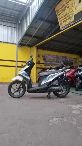 HONDA BEAT FI 2015