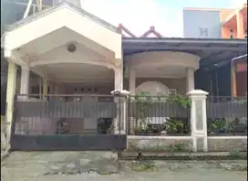 Griya Bintara Indah| Asri dan Nyaman | LT 136 m2