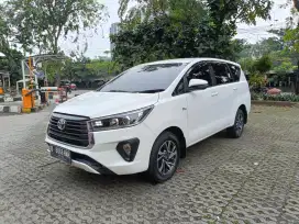 Toyota Kijang Innova 2.0 V Facelift AT 2021 Putih