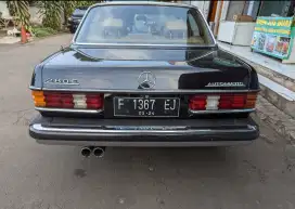 Mercedes Benz 280e