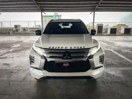 KM 18.000 MITSUBISHI PAJERO SPORT DAKAR ULTIMATE 4X4 2023 2.4