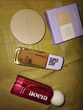 PRELOVED MAKEUP