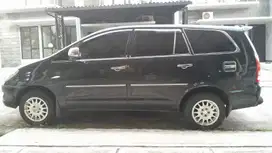 Toyota Kijang Innova 2007 Bensin