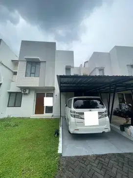 Rumah dijual di icon BSD City lokasi strategis