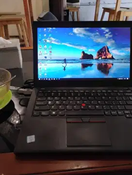 Dijual Laptop Lenovo Thinkpad X260 core i5 gen 6/ 8 GB Ram/ 256 SSD