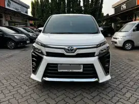 TERMURAH CASH VOXY AT 2018 WHITE EDITION RARE !!