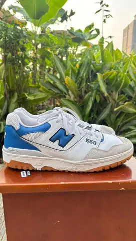 New Balance 550