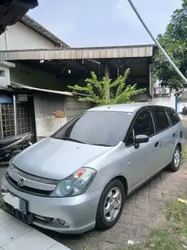 Honda stream 1,7 2005 matic