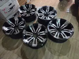 Velg R17 pcd 5x139 lebar 8 et0 ada 5bj