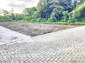 Jual Tanah untuk Hunian di Jl. Kaliurang Km.12, Murah!