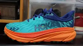 Sepatu HOKA Challenger ATR 7 running trail