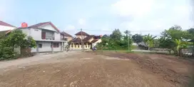 Investasi Cerdas, Tanah Timur Pasar Rejodani