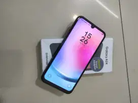 jual samsung A24. 8+8/128