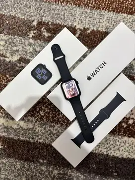 Apple watch SE gen2 44mm Midnight
