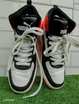 sepatu kets Puma Rebound Joy 'Black White Red'