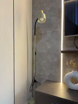 DIJUAL STANDING LAMP Ex AZ.K