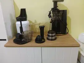 Mesin juicer hurom