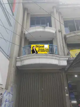 Di jual ruko  jl raya ngagel jaya selatan
