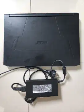 Laptop Gaming Acer Nitro AN515-57 No Minus i5 11400H RTX 3050 RAM 8GB