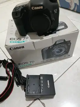 CANON 7D LIKENEW